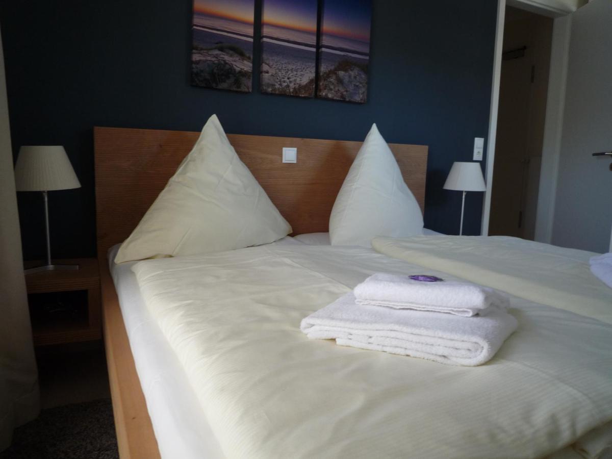 Ostsee Lodges Mit Wellnessbereich Timmendorfer Strand Esterno foto